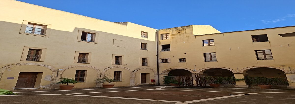 Chiostro 2